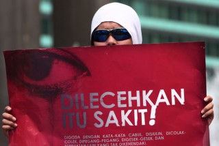 Solusi Islam Memutus Tuntas Perdagangan Perempuan
